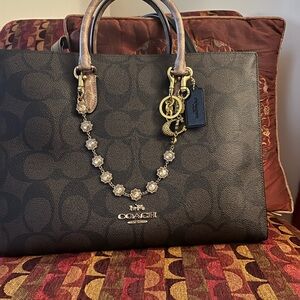 Coach LARGE MAGGIE TOTE